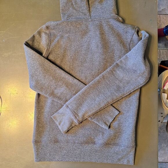 The North Face Grey sweatshirt small - Picture 7 of 7